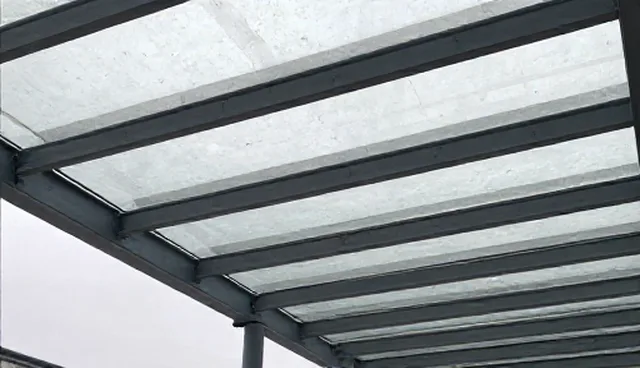 网站建设与短视频运营中的性能优化与适用条件分析